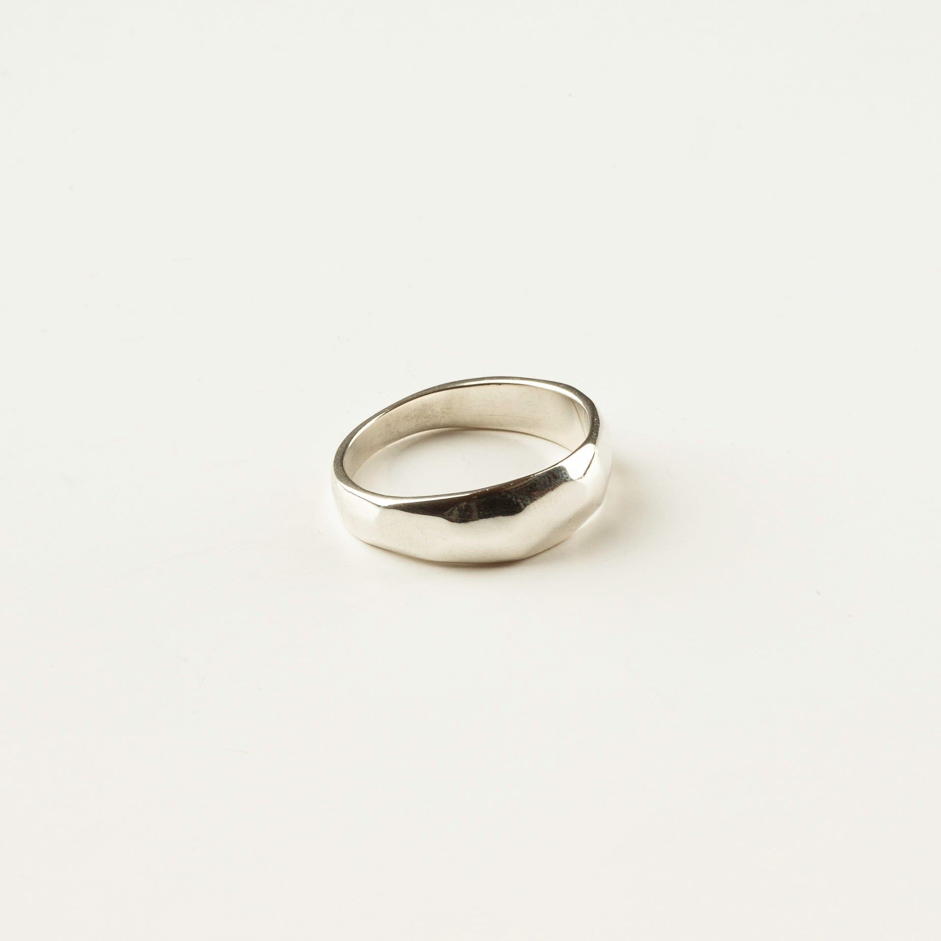 Geometric Ring