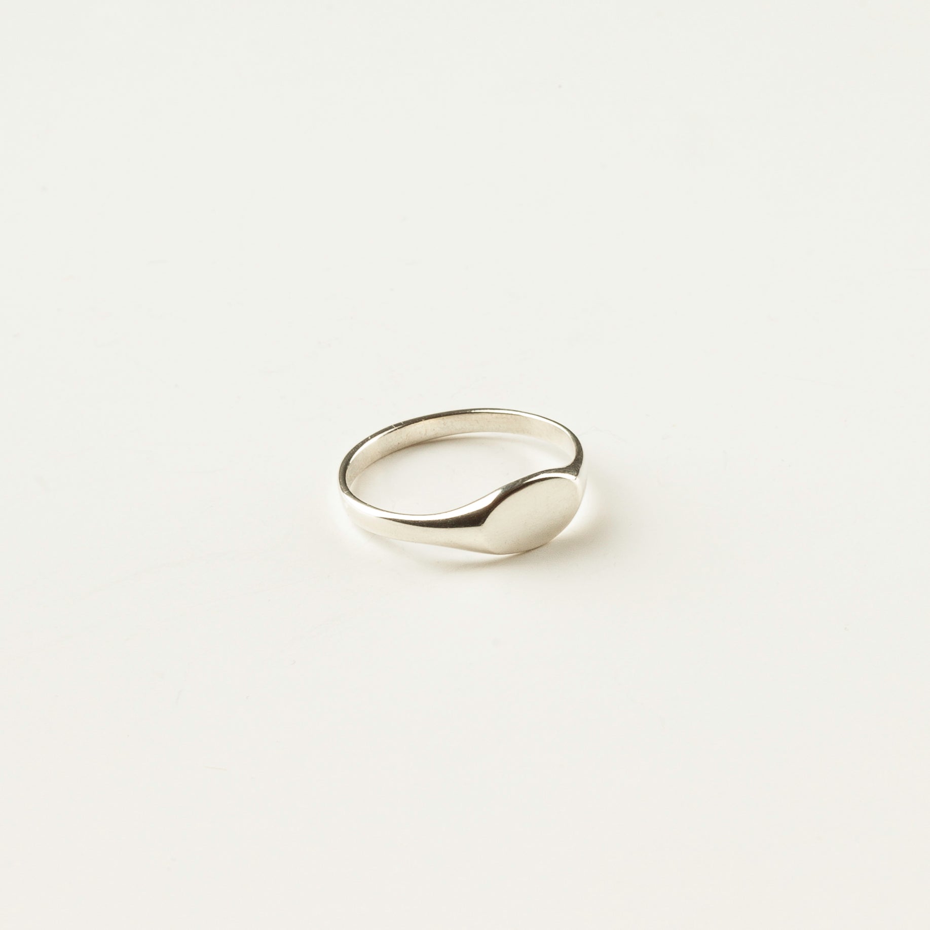 Mini Classic Signet Ring