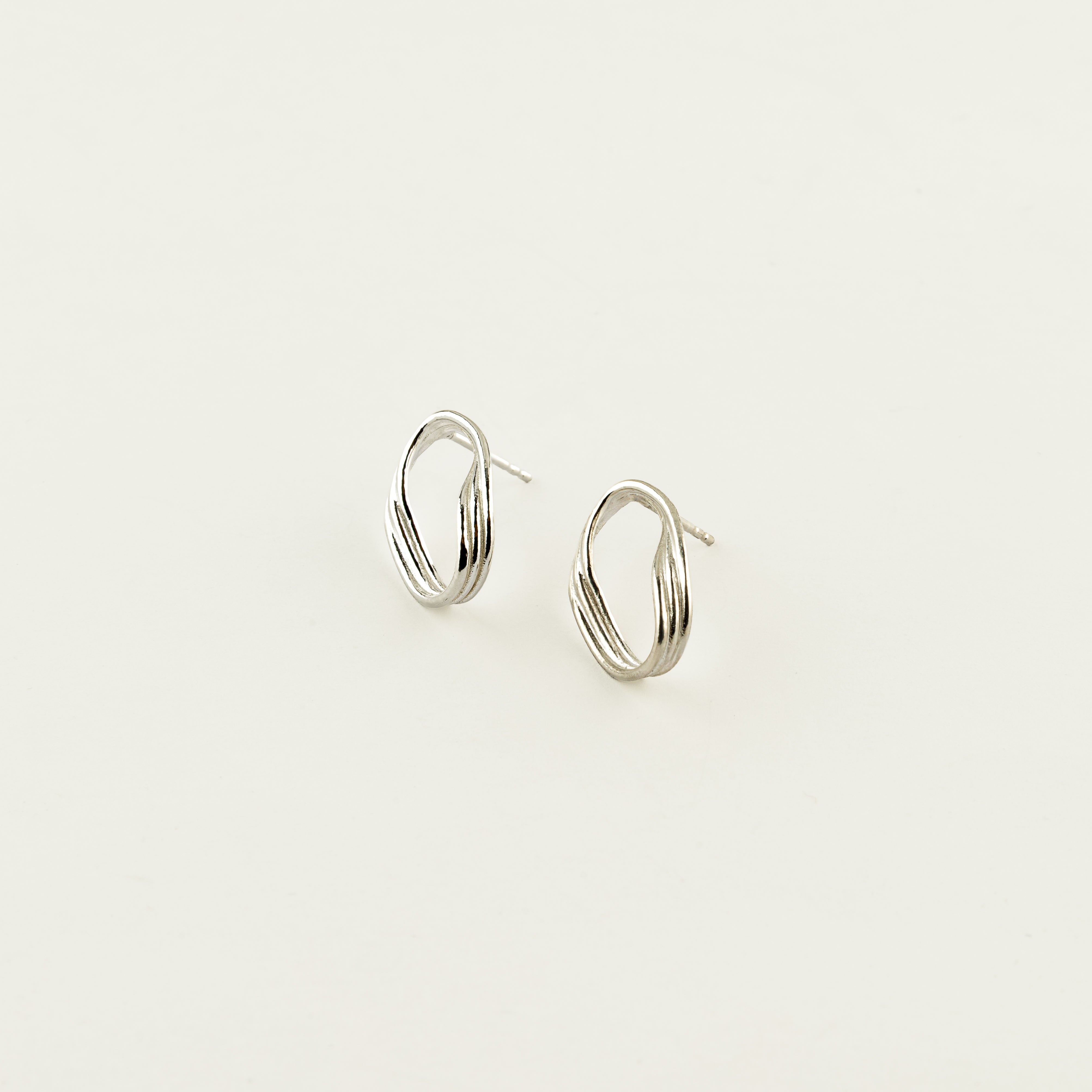 Spun Studs