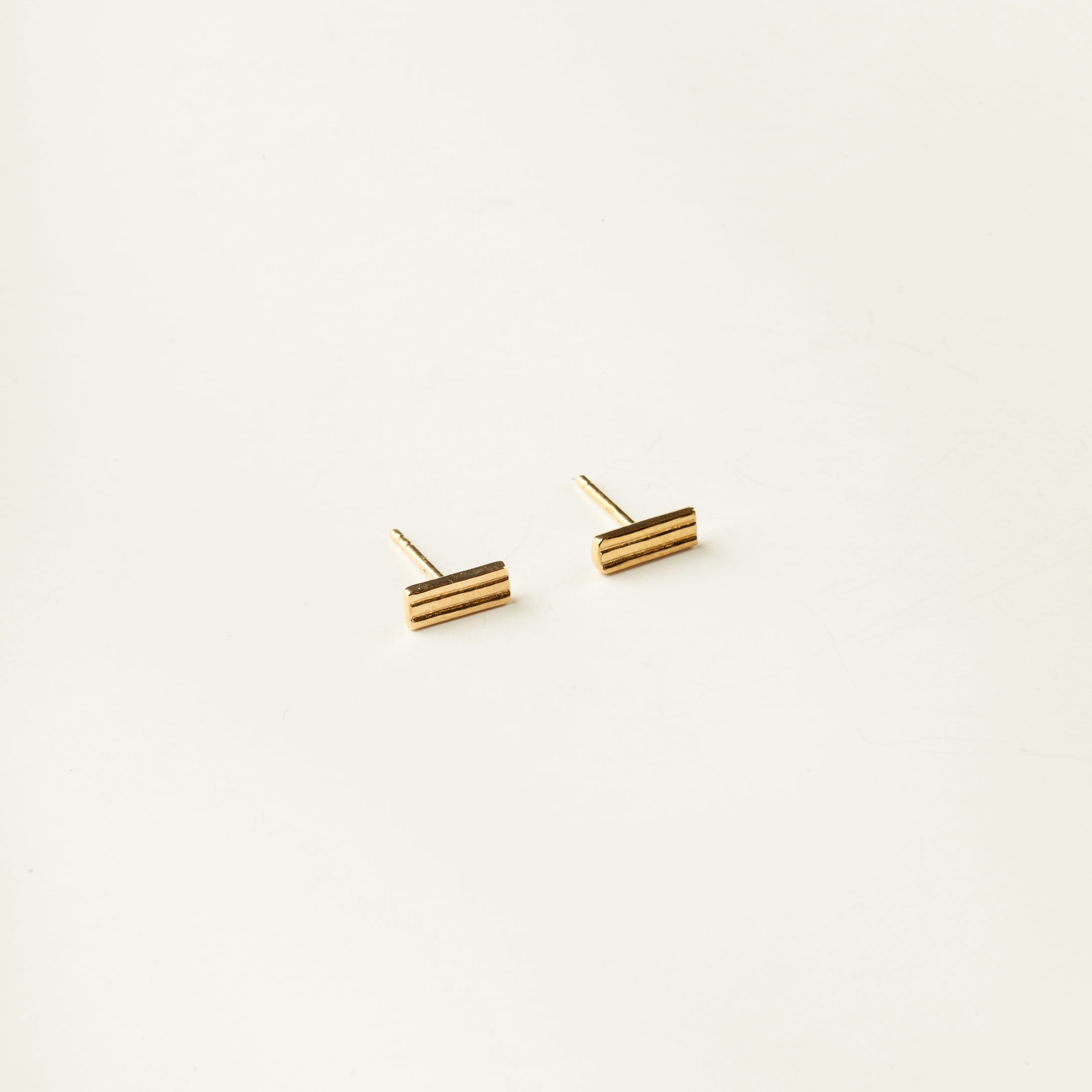 Studs strie or vermeil