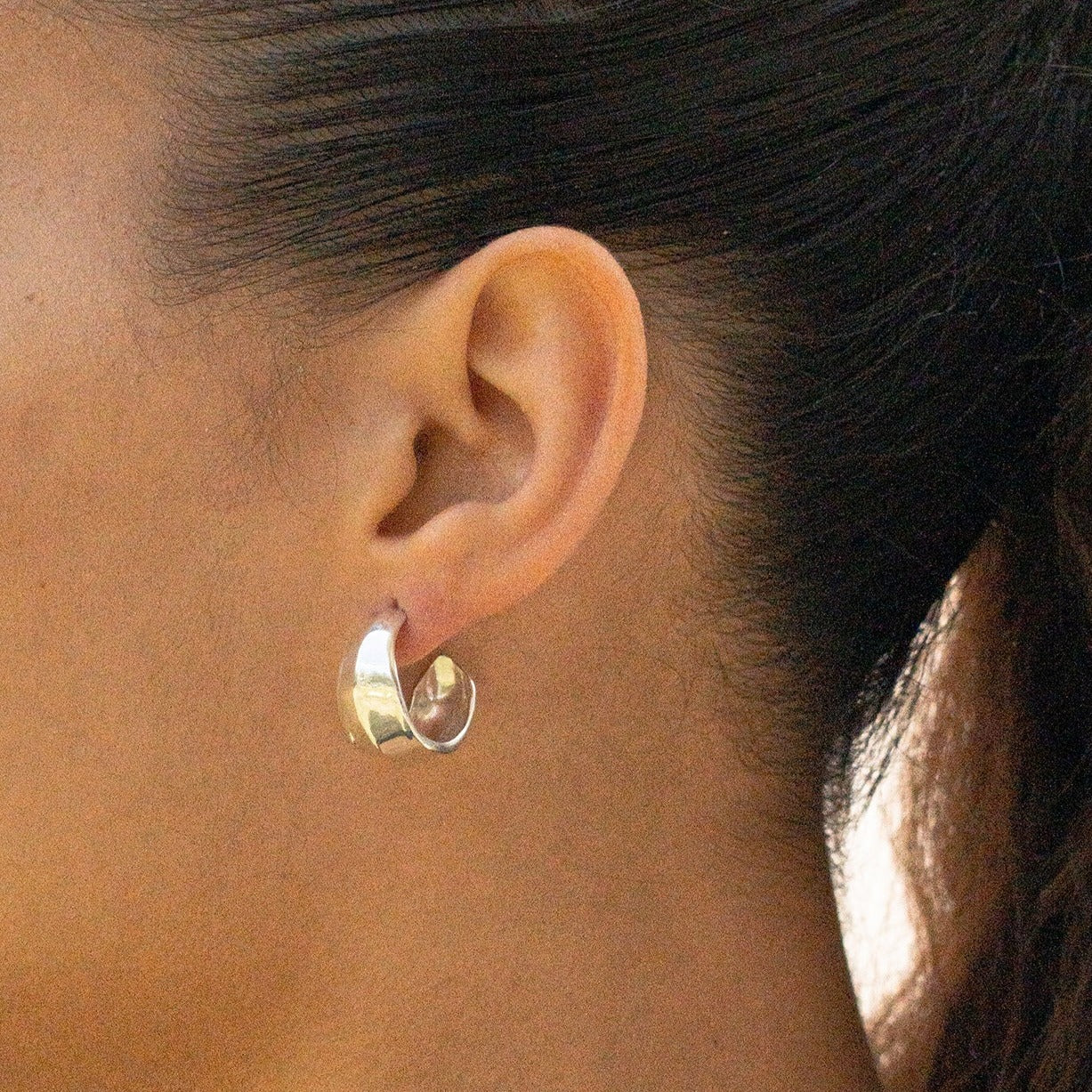 Medium dune hoops
