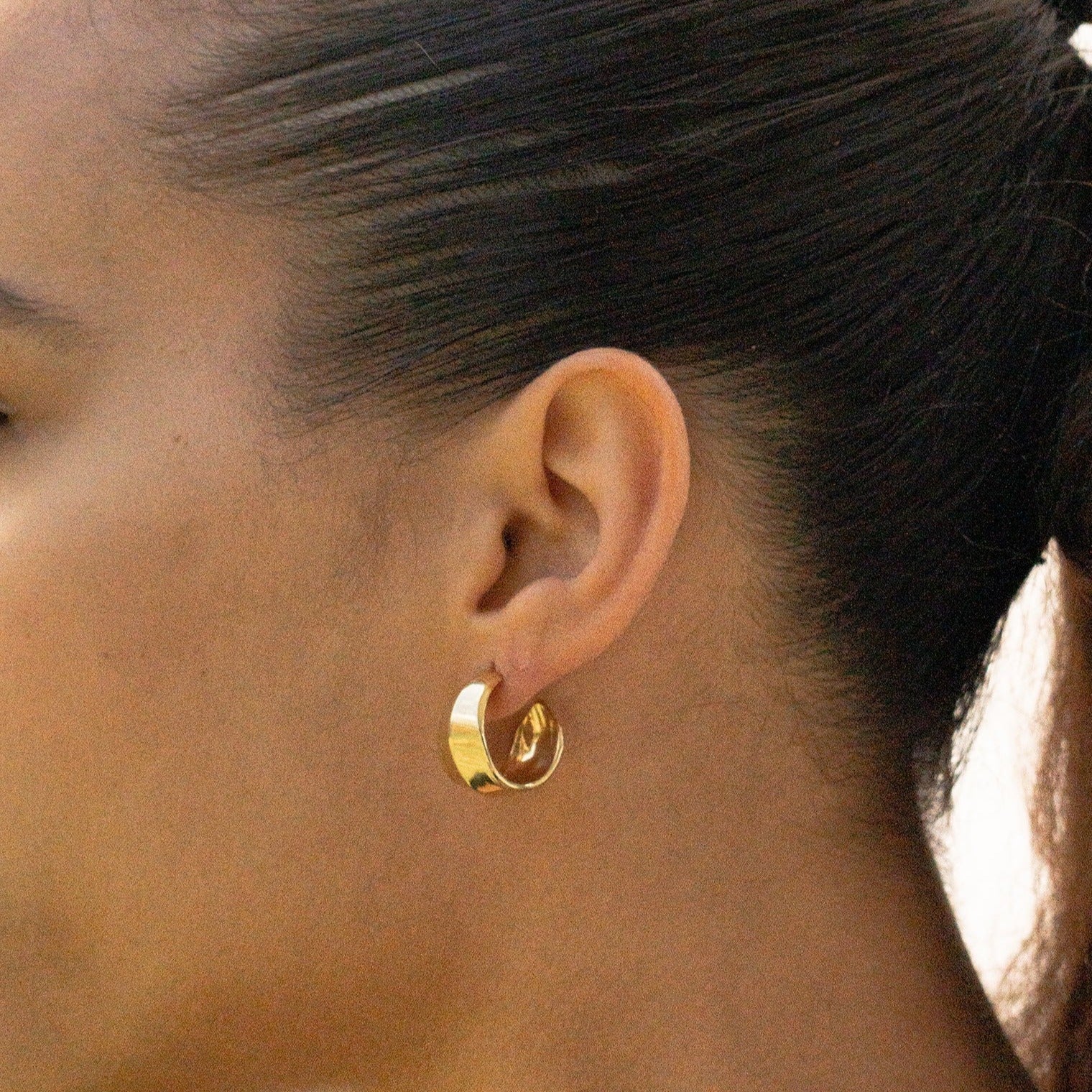Medium dune gold vermeil hoops