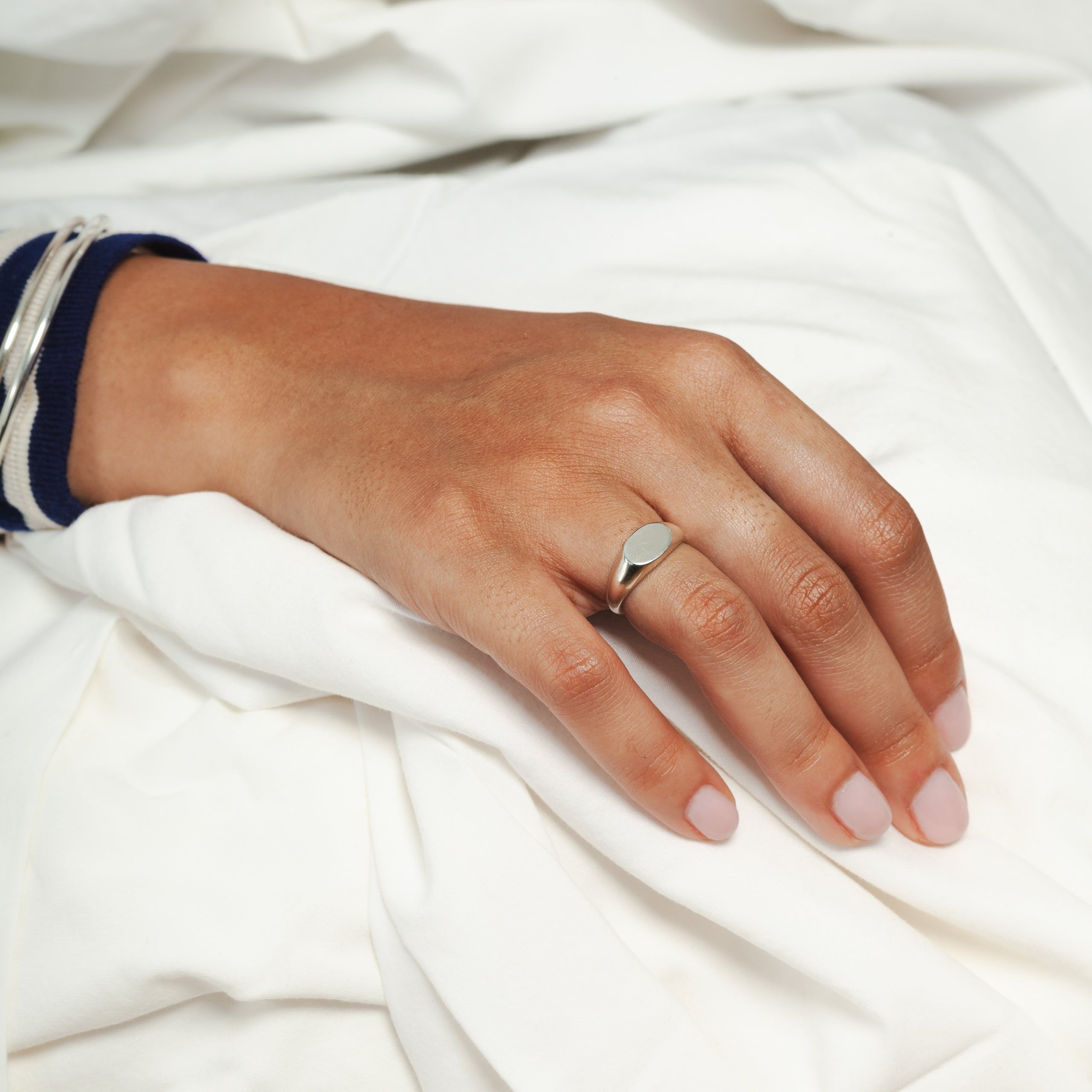 Signet ring N.02
