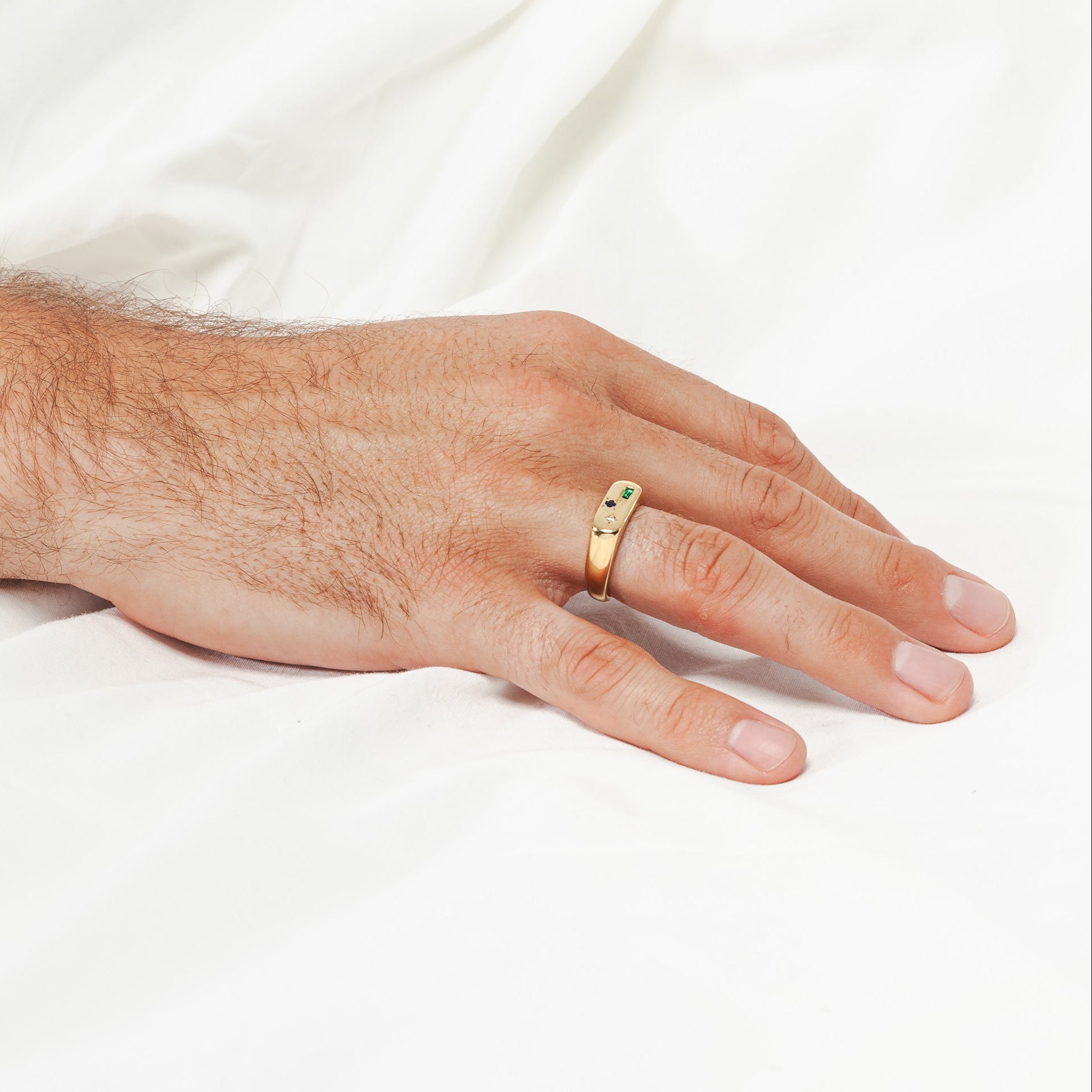 Chevalière N.02 Facetté or