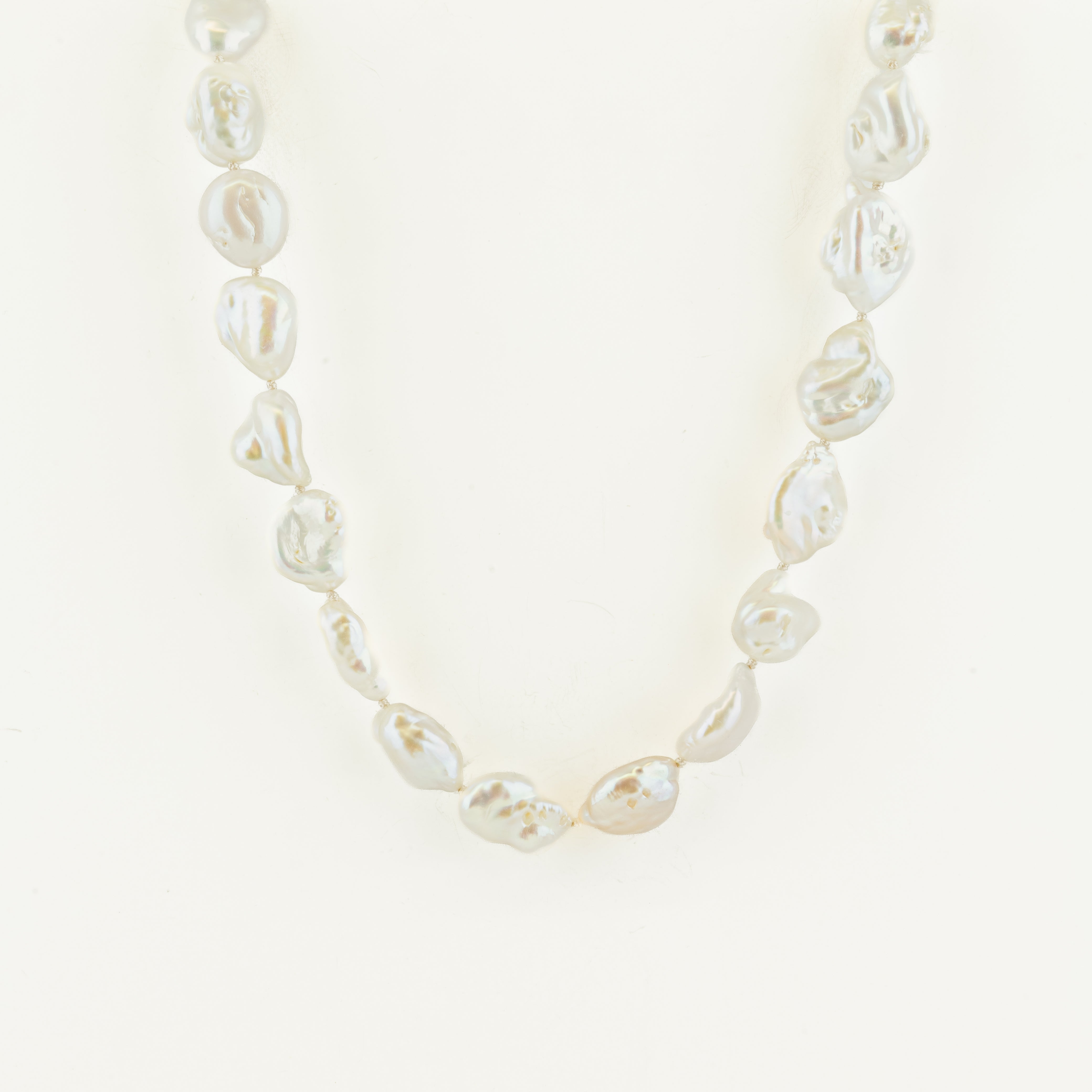 This Keshi Pearl Necklace