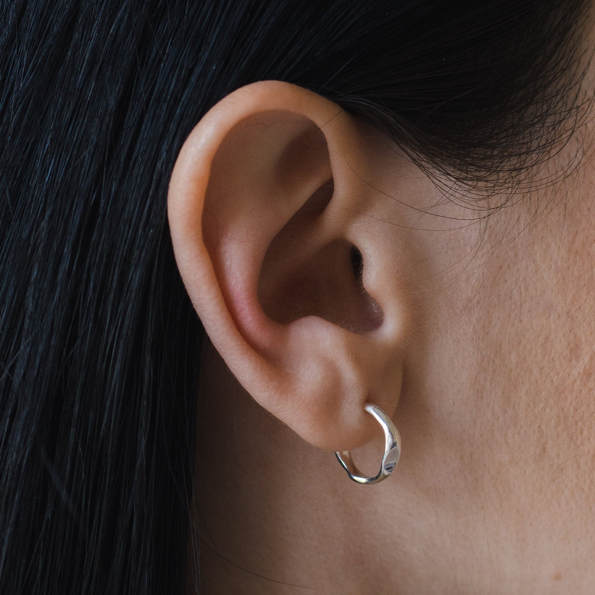 Small Sculpted Hoops