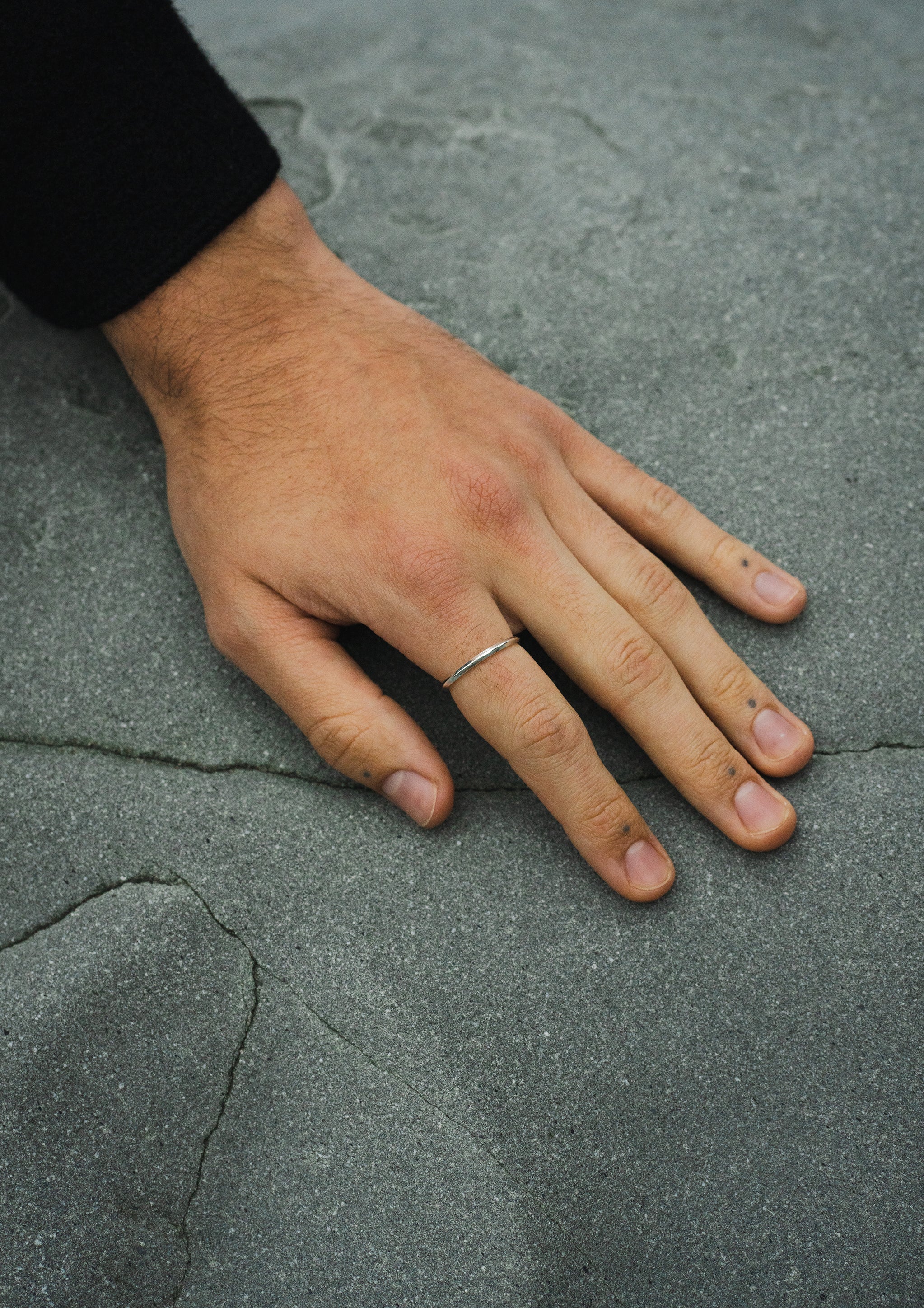 Cape wire gold ring