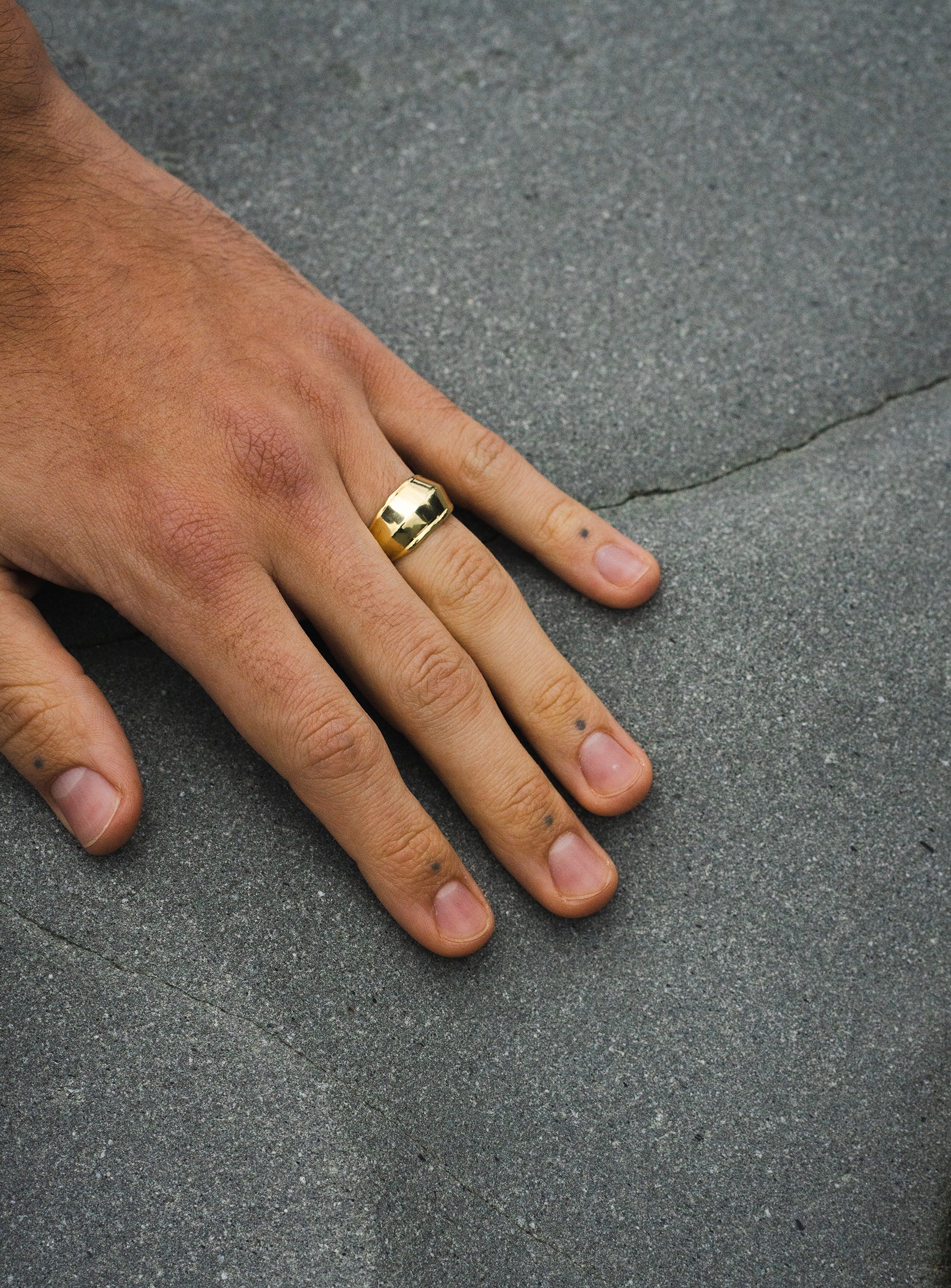 Dune gold ring