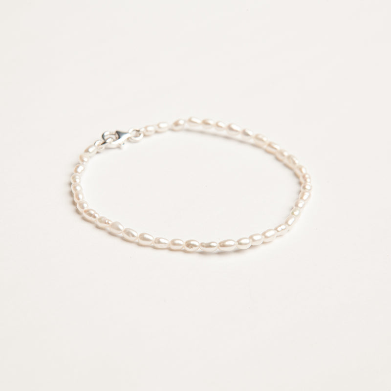 Bracelet minis perles d'eau douce